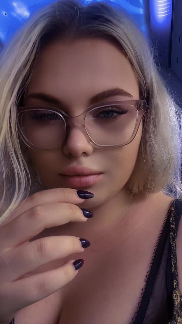 @VLADOVA