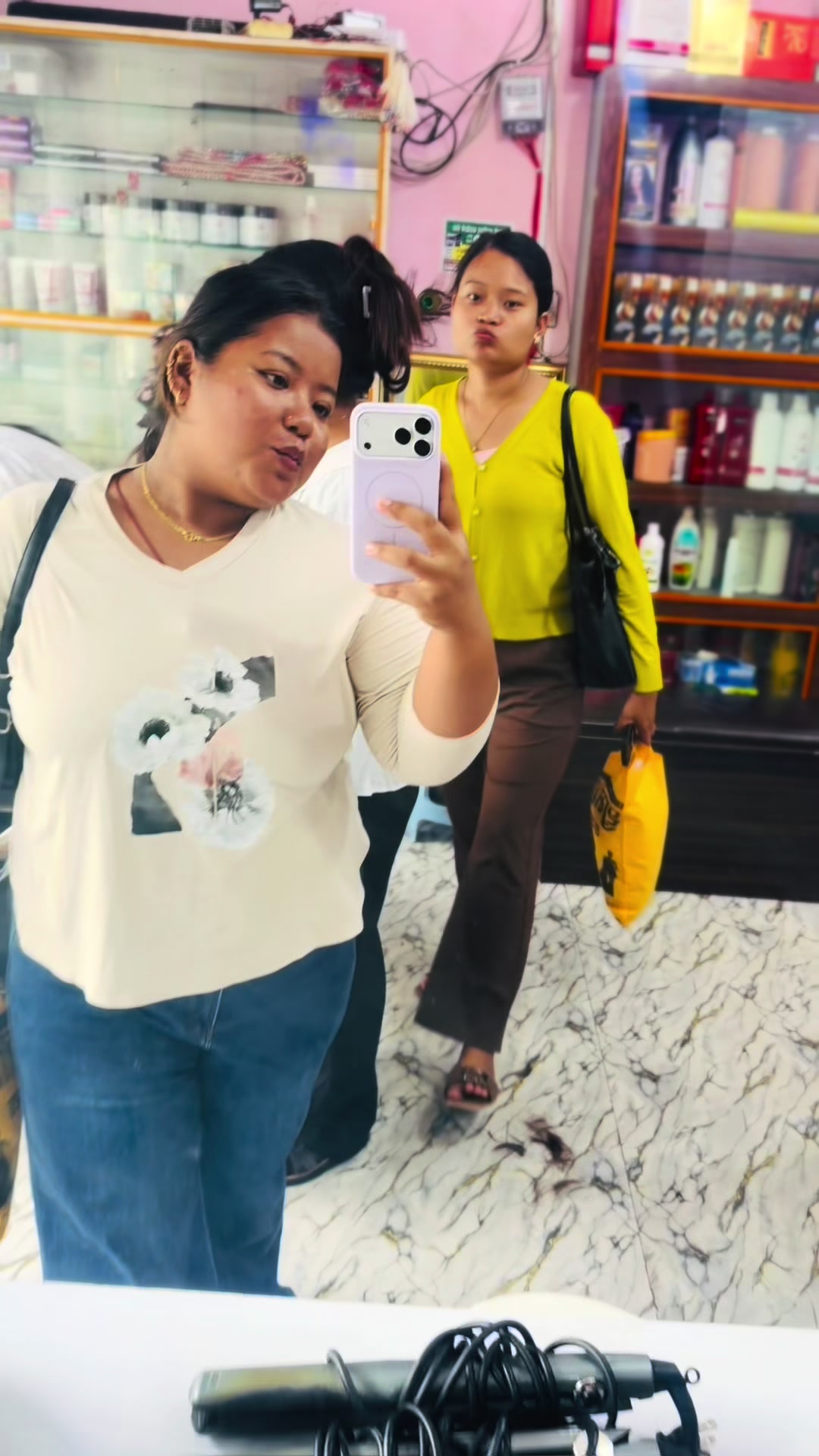 @Gauri Gyaba ❣️🌹🥀