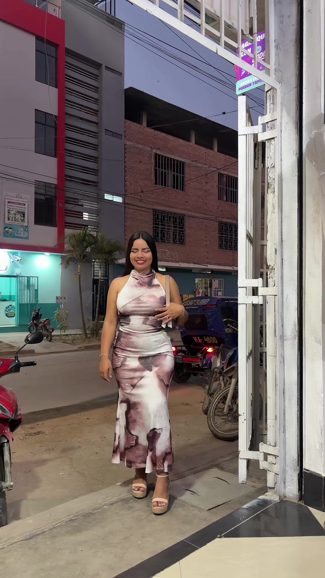 @criss closet-boutique