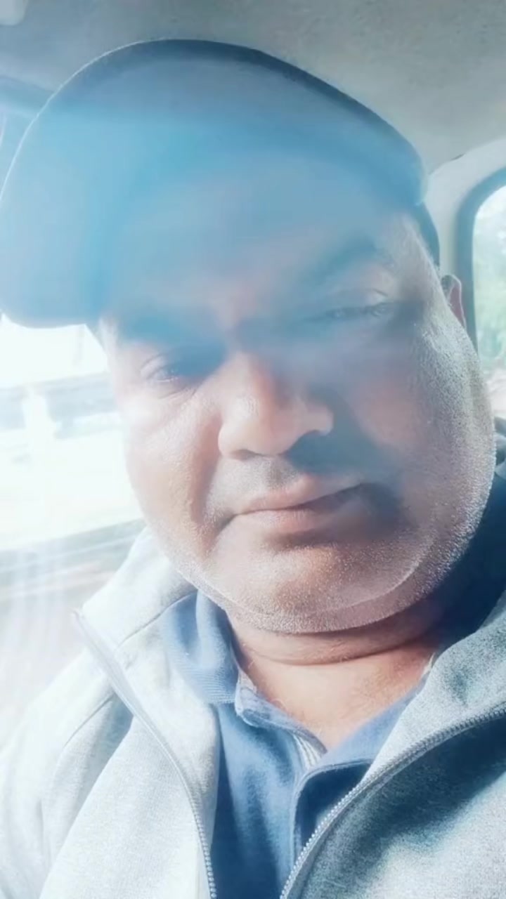 @dkjha_Traveller