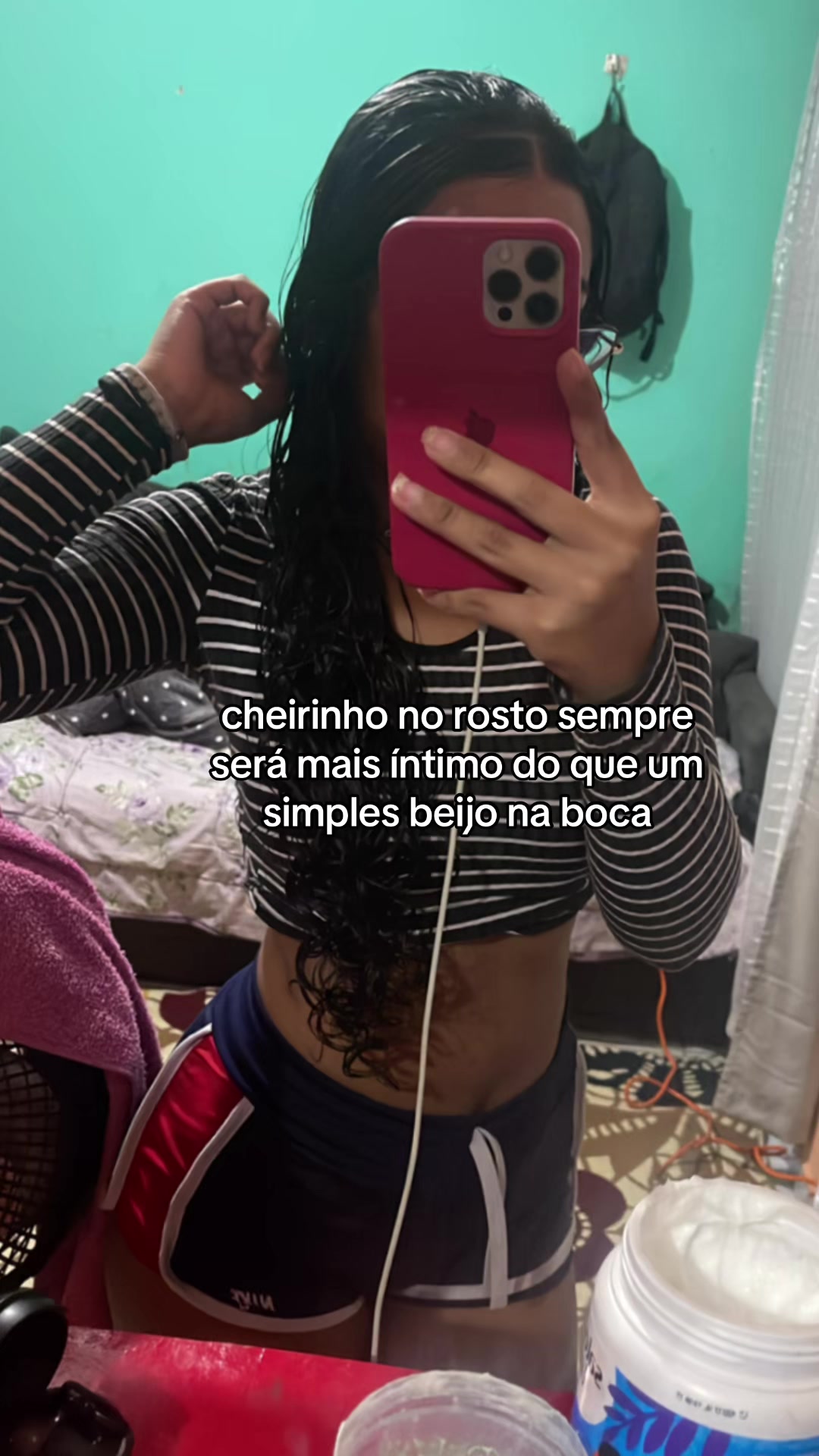 @naelly