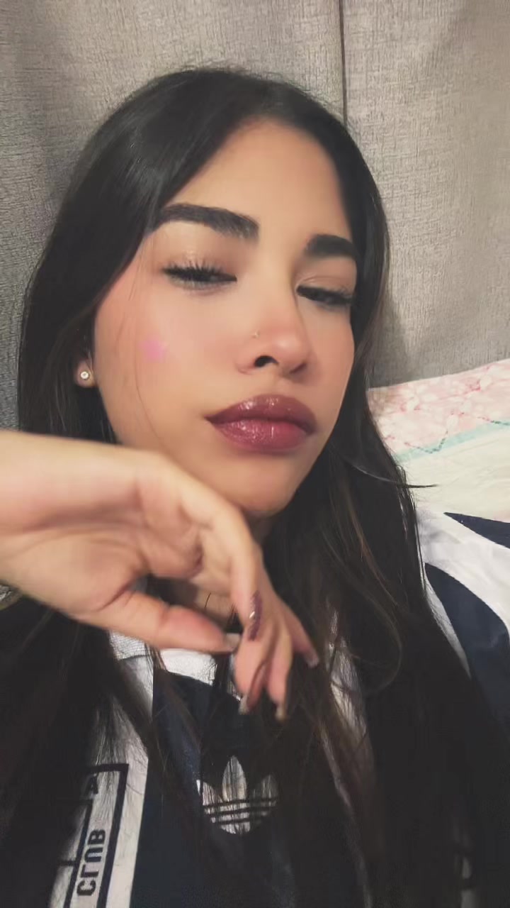 @Luanda Gonzales 🦋