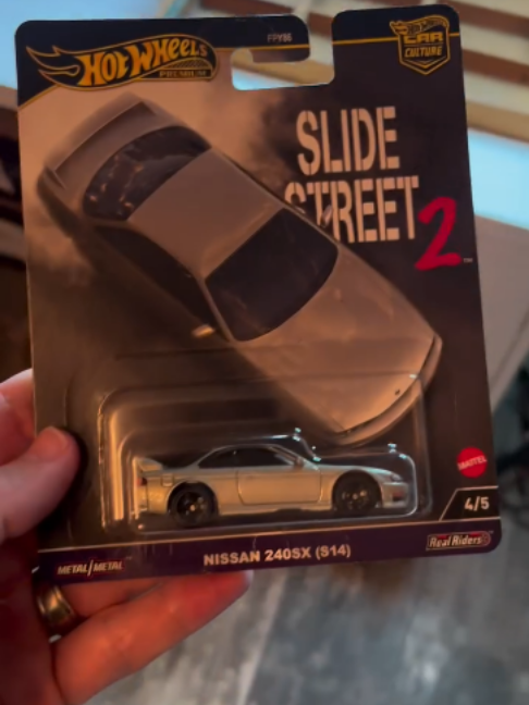 @Diecast S