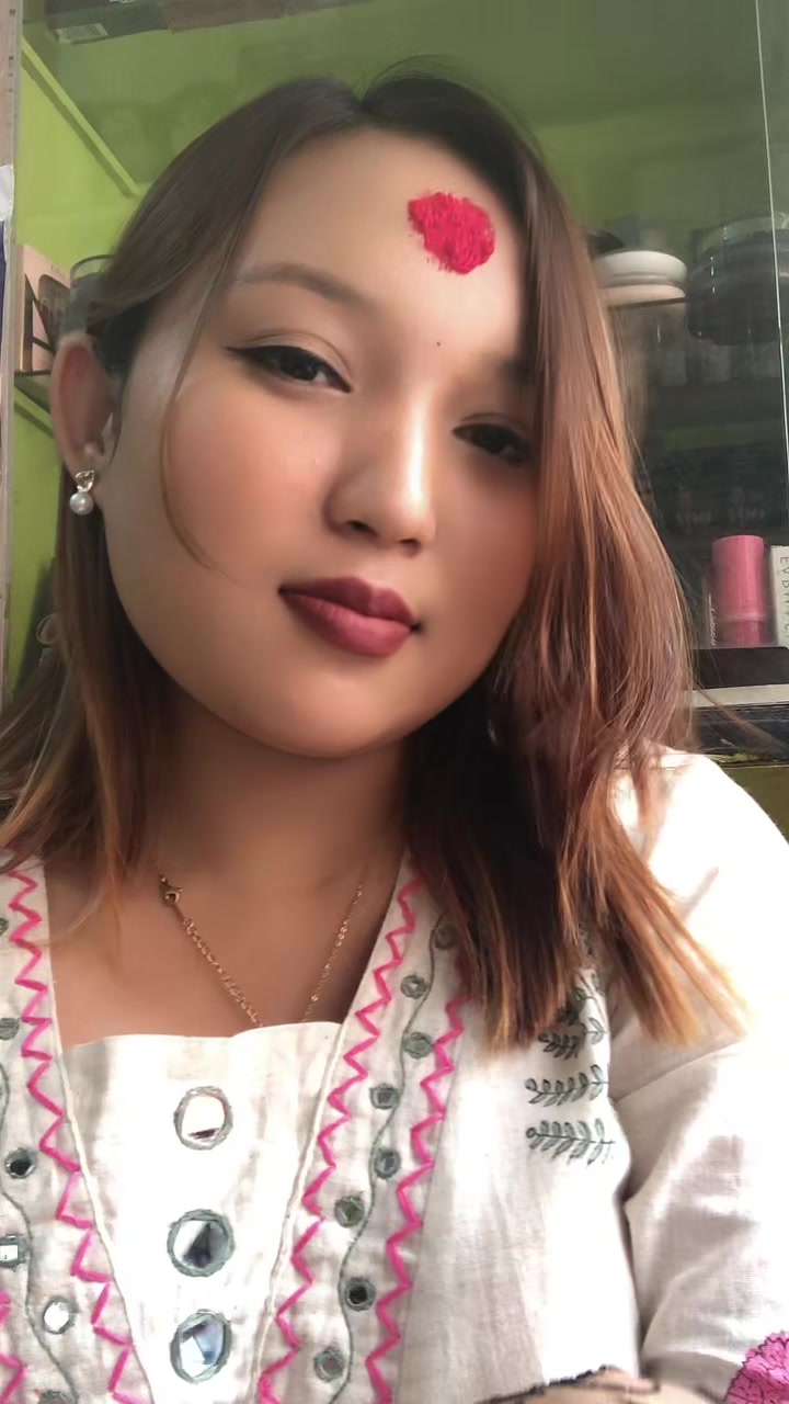 @Sulomi Magar🧿🍀