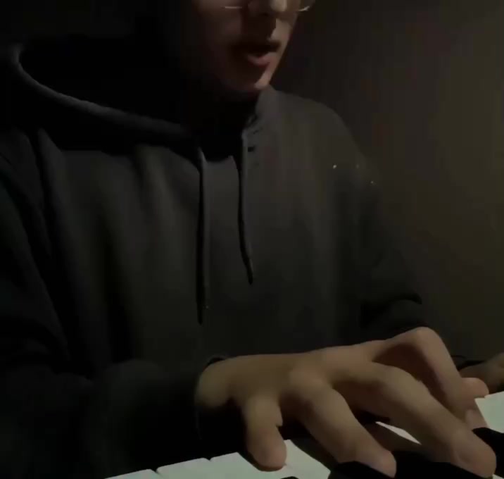 @...