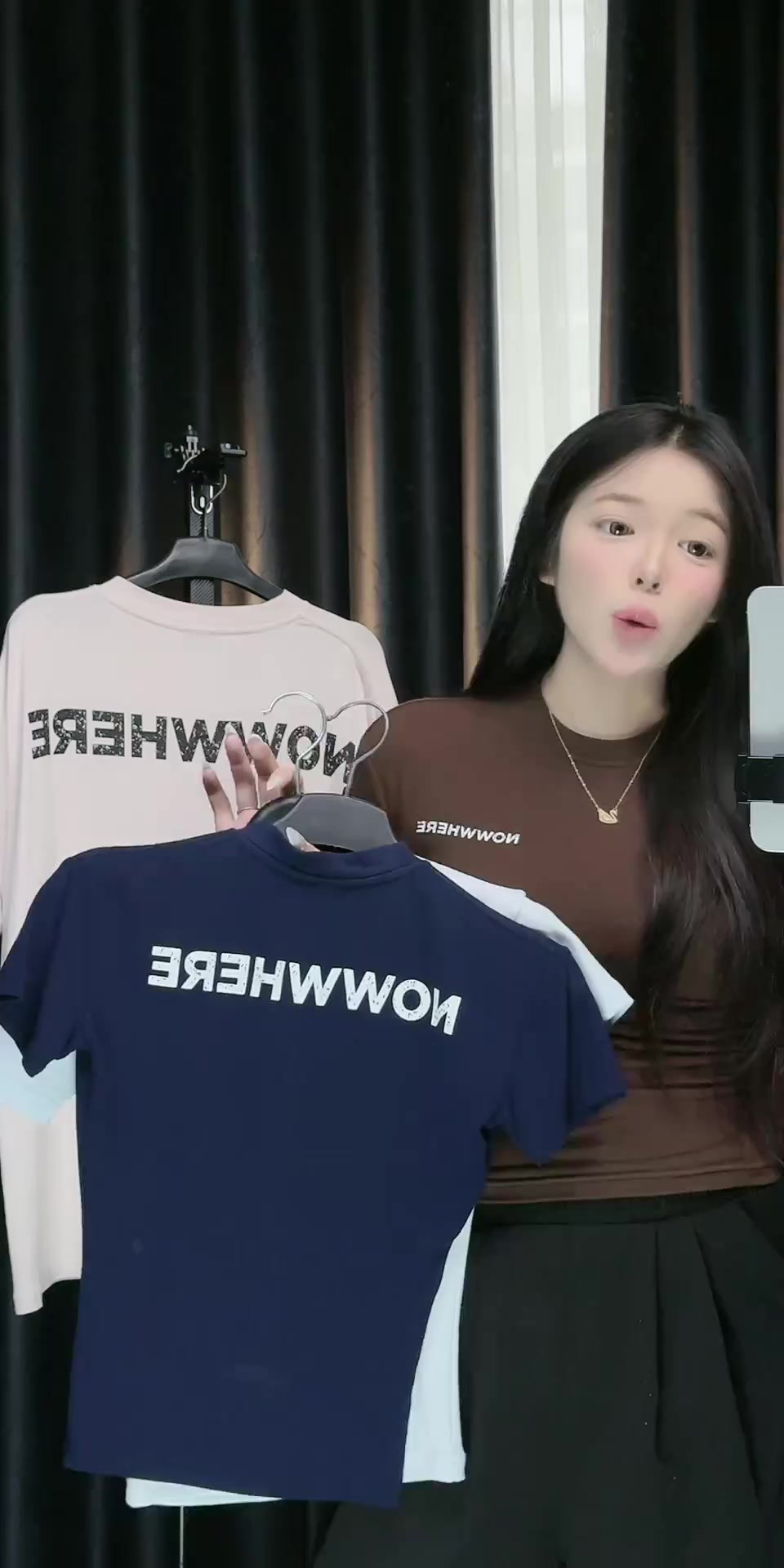 @Nhân vật phụ có gì?