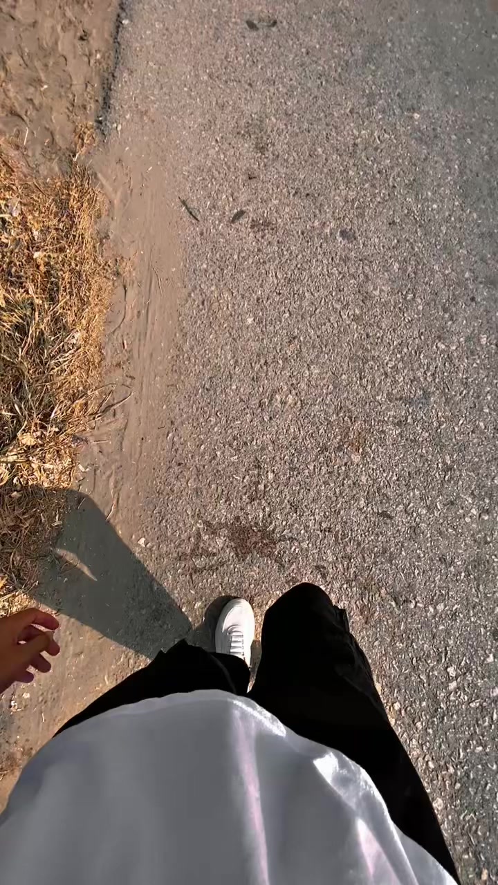 @ʟɪꜰᴇ_ᴏꜰ_ꜱʜᴀᴍɪɪ🥂🚩
