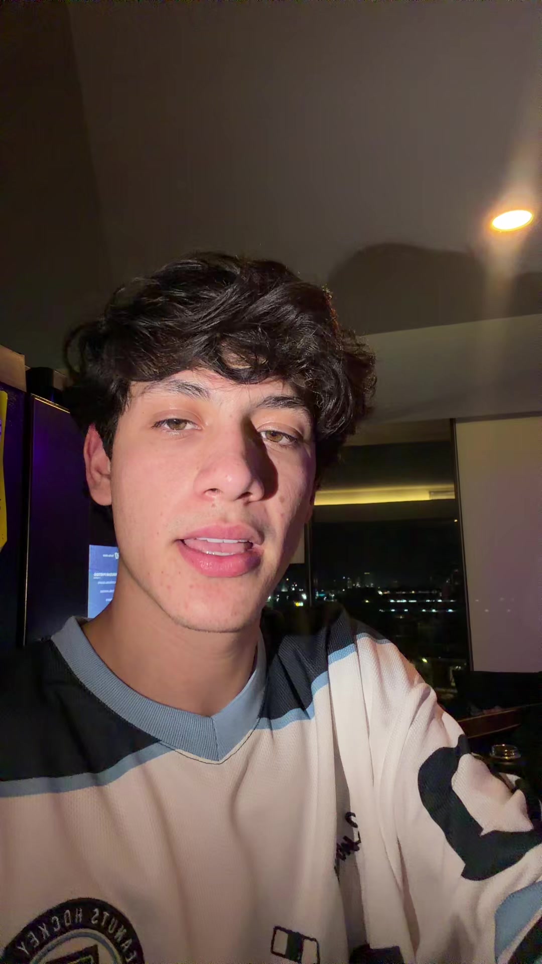 @ANGEL GALV&Aacute;N