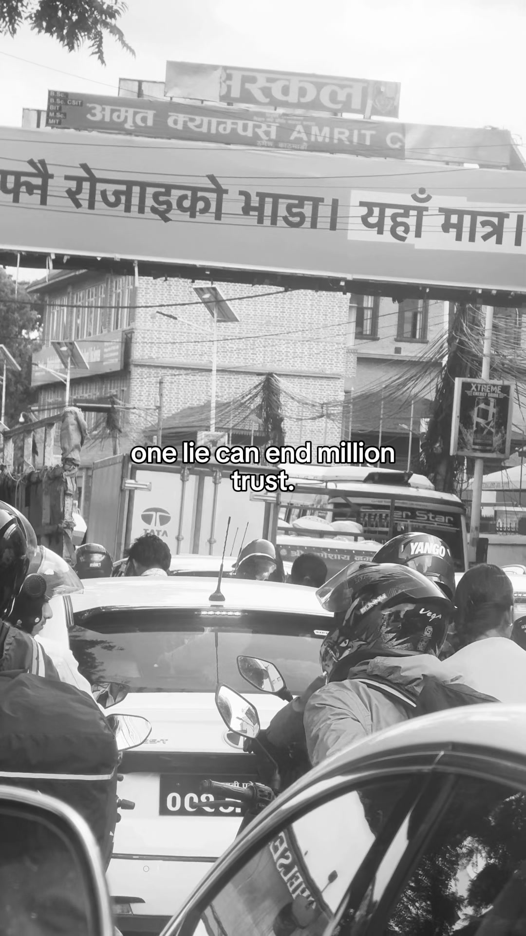 @Aadesh..... 👀🩵