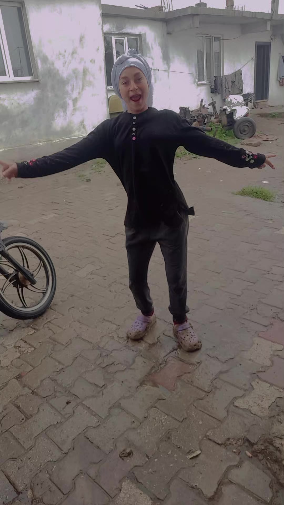 @Gülçin