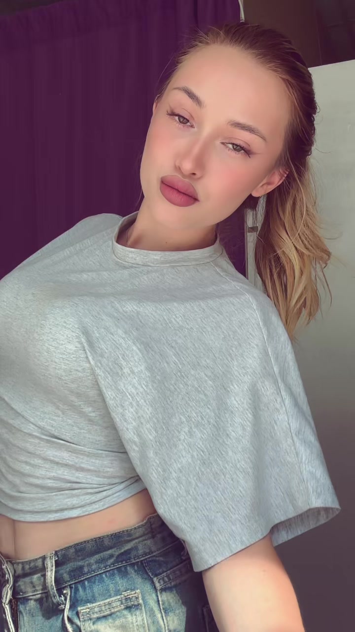 @𝓐𝓵𝔂𝓪 🧸