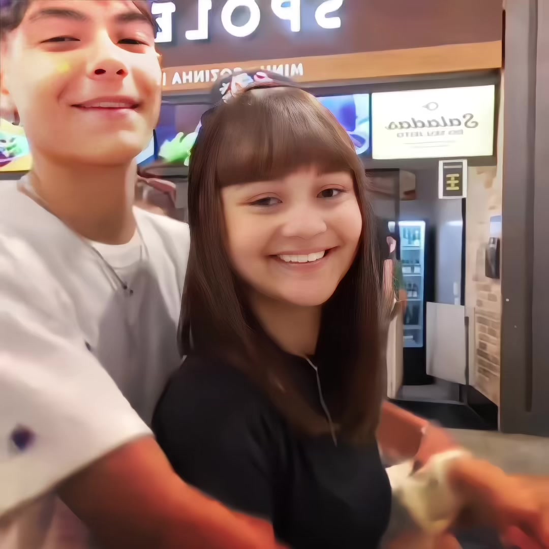 @𝓝athy, sua sister.❦