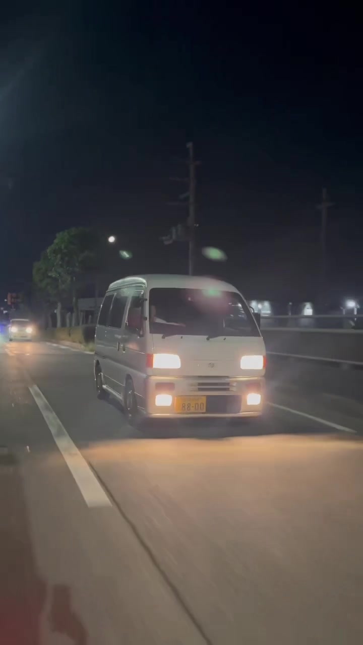 @はるき