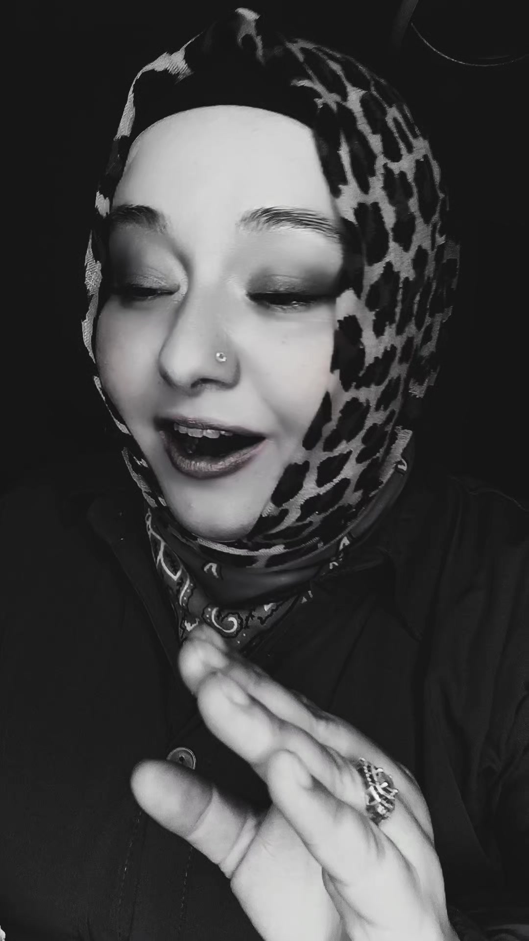 @z&uuml;beyde&ouml;zcan