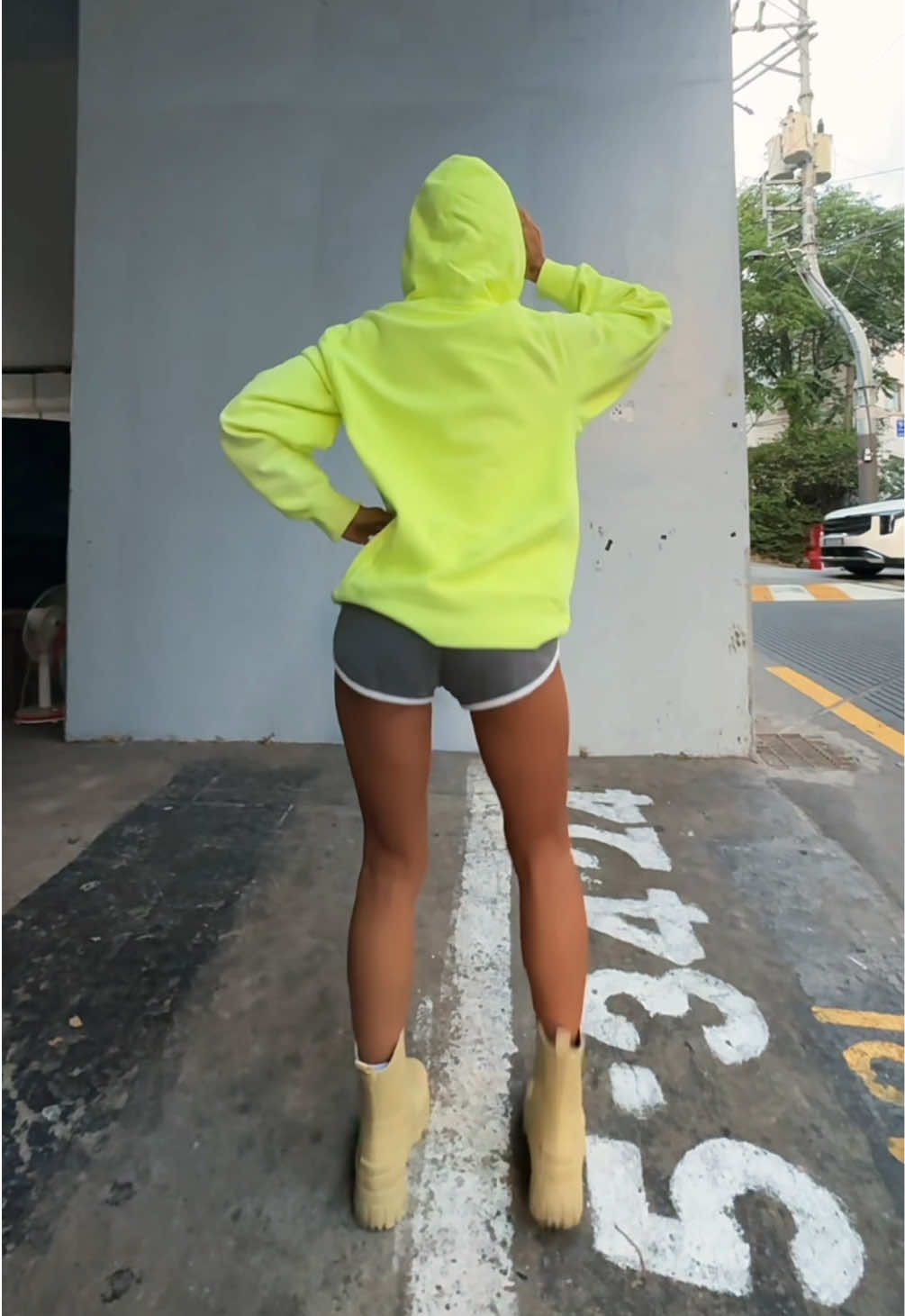 @HYOLYN OFFICIAL
