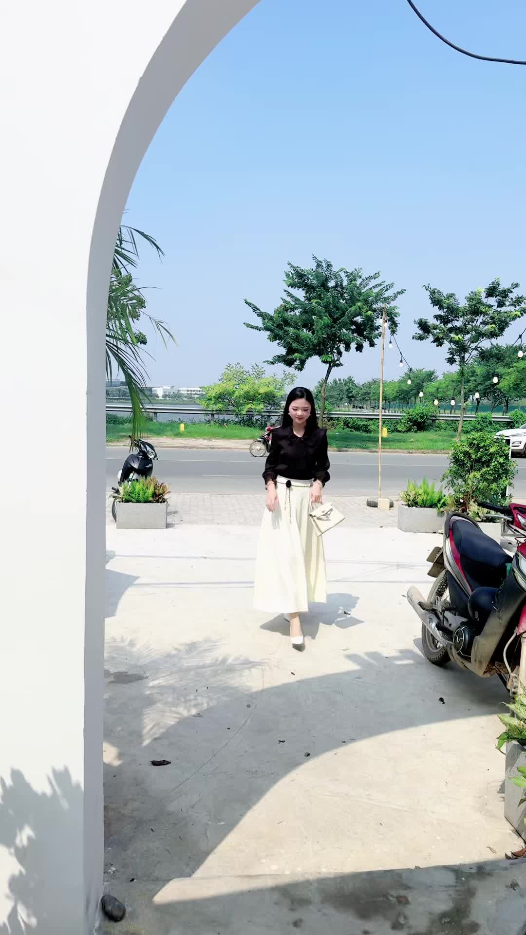 @Uri Thời Trang Việt