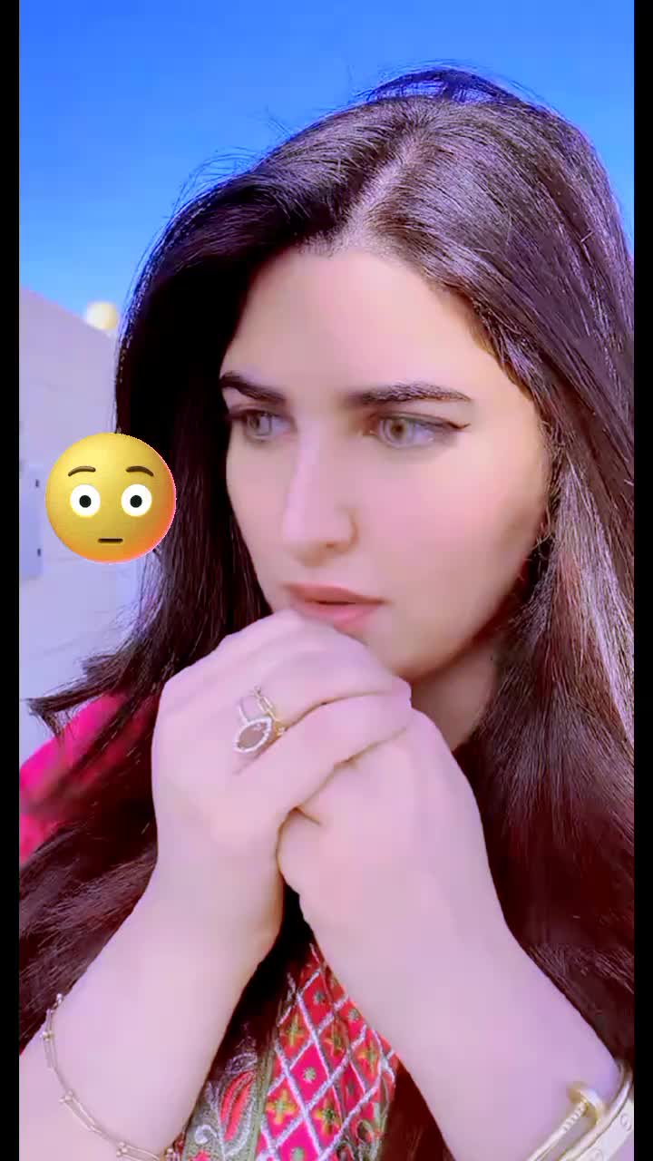 @SHEEZA 🍿💛