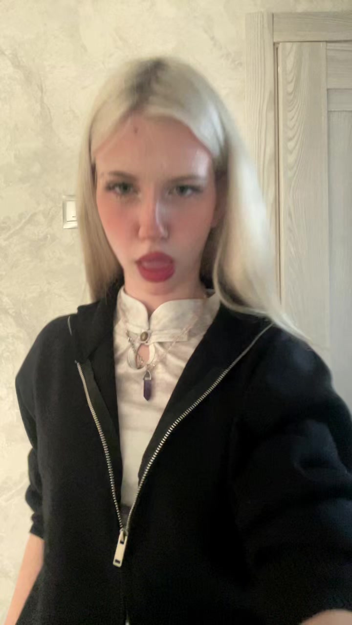 @Катёна💢