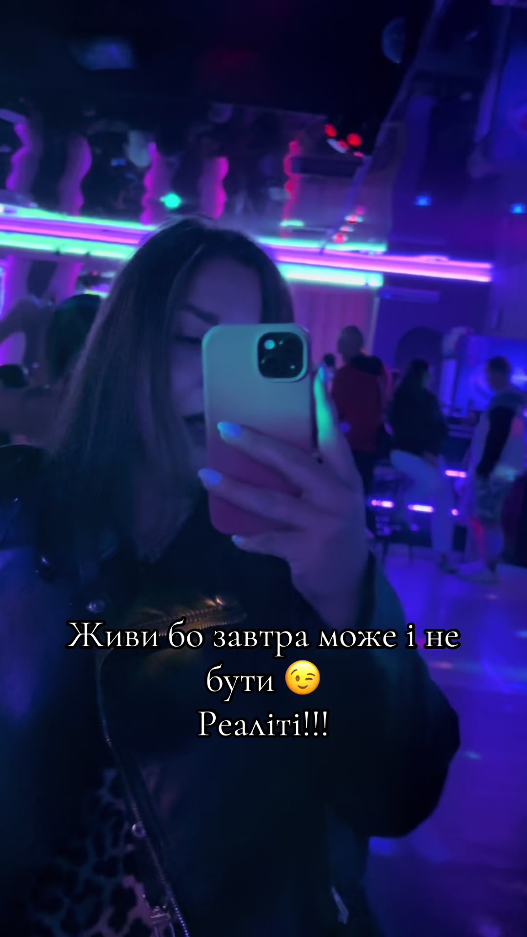 @Olenka699