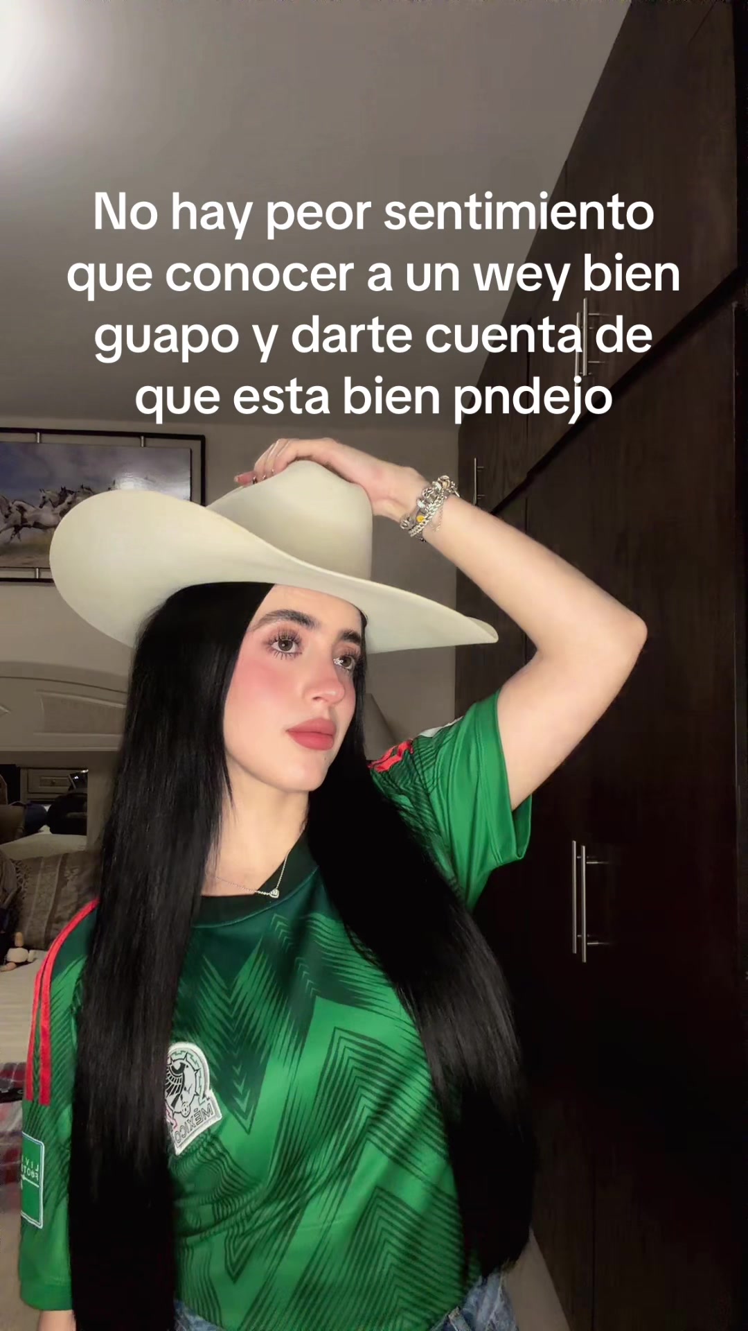 @𝑁𝑎𝑡𝑎𝑙𝑖𝑒