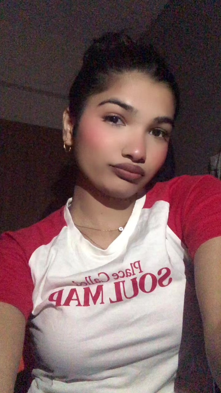 @Angelina🦥