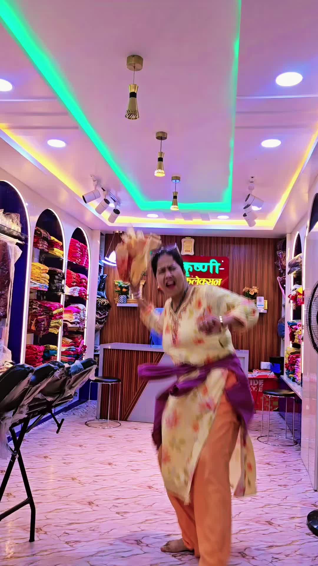 @कृष्णी कलेक्सन (Krishni Kc)