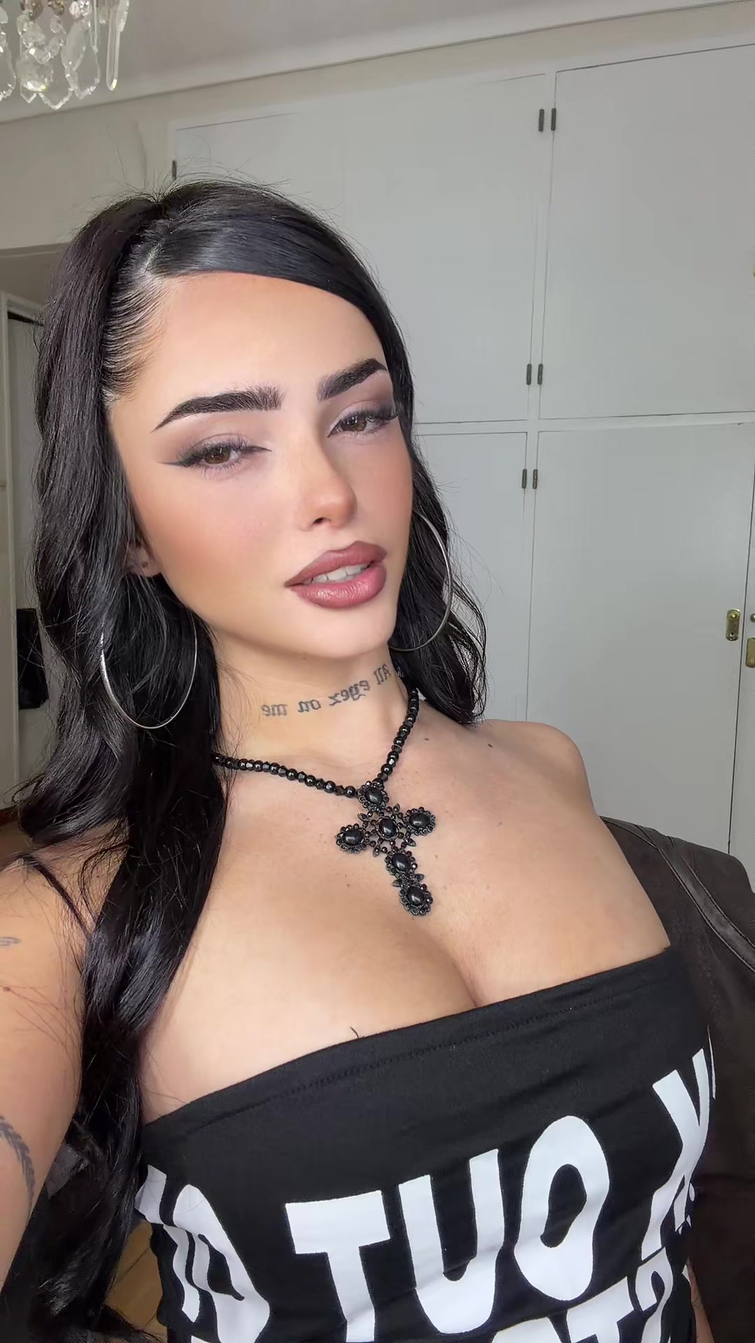 @Valentina Goldzen