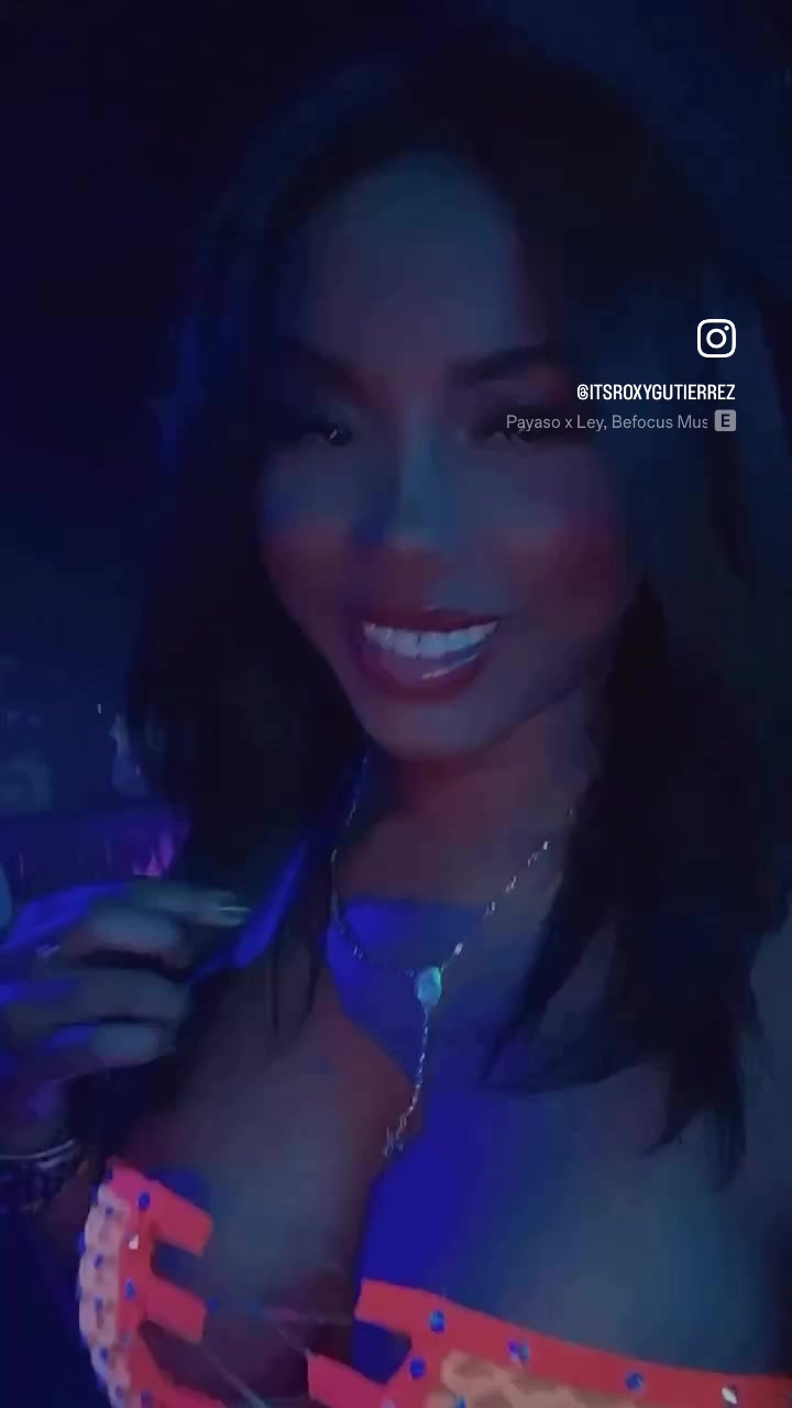 @ROXY GUTIERREZ