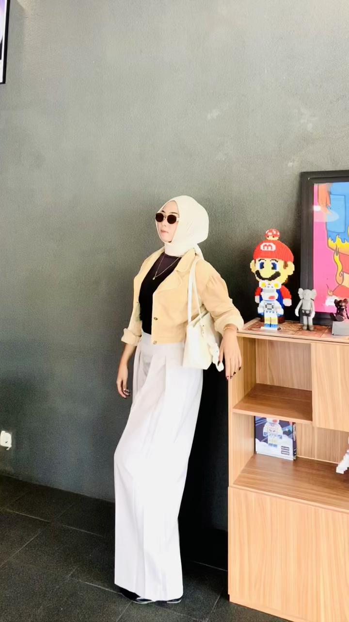 @nadiraainunnisaa