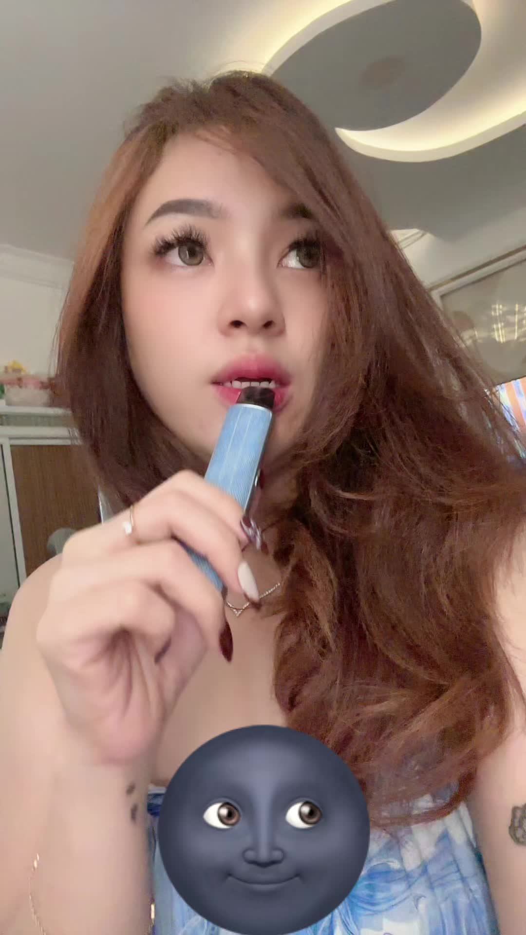 @Amanda 🦋