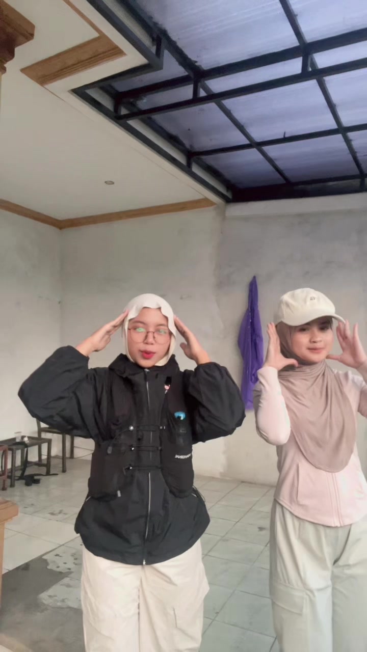 @wulan_bukan_ulann