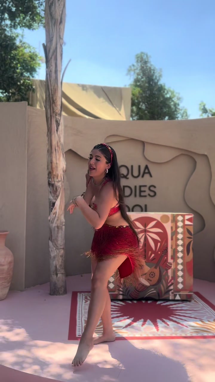 @Sarah.bellydancer