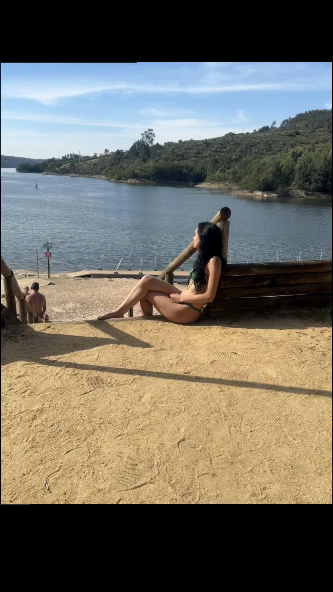 @__queziiaaa_