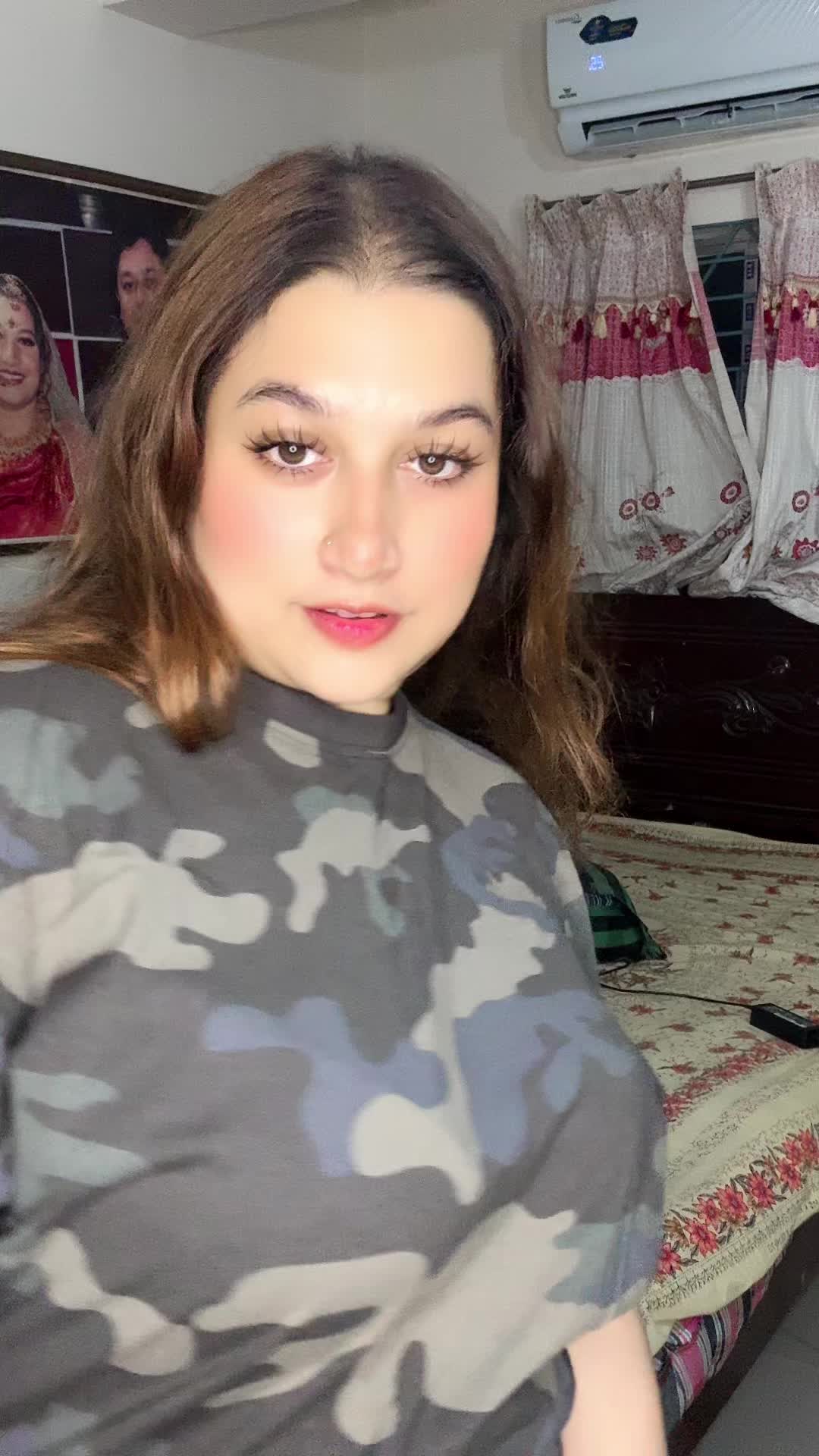 @pinky