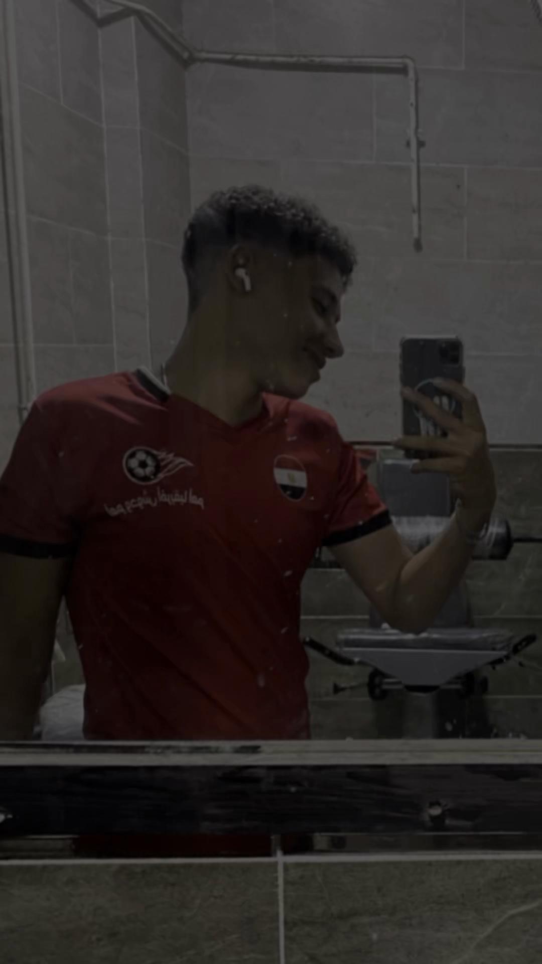 @🦇