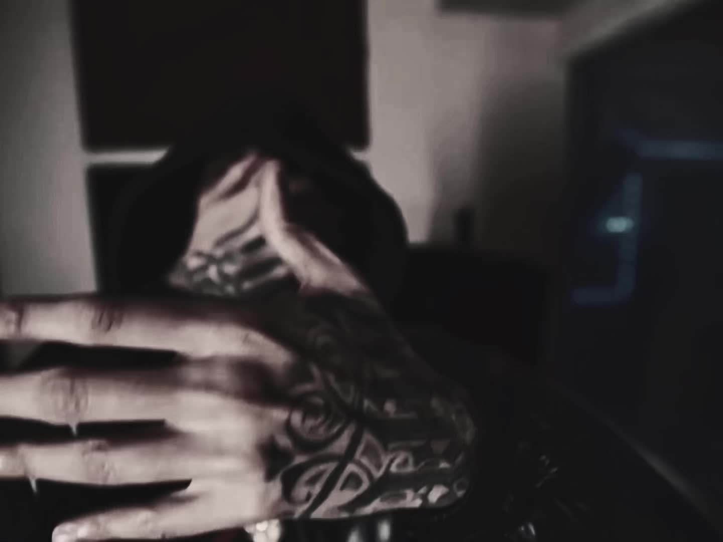 @𝓗𝓮𝓷𝓻𝔂