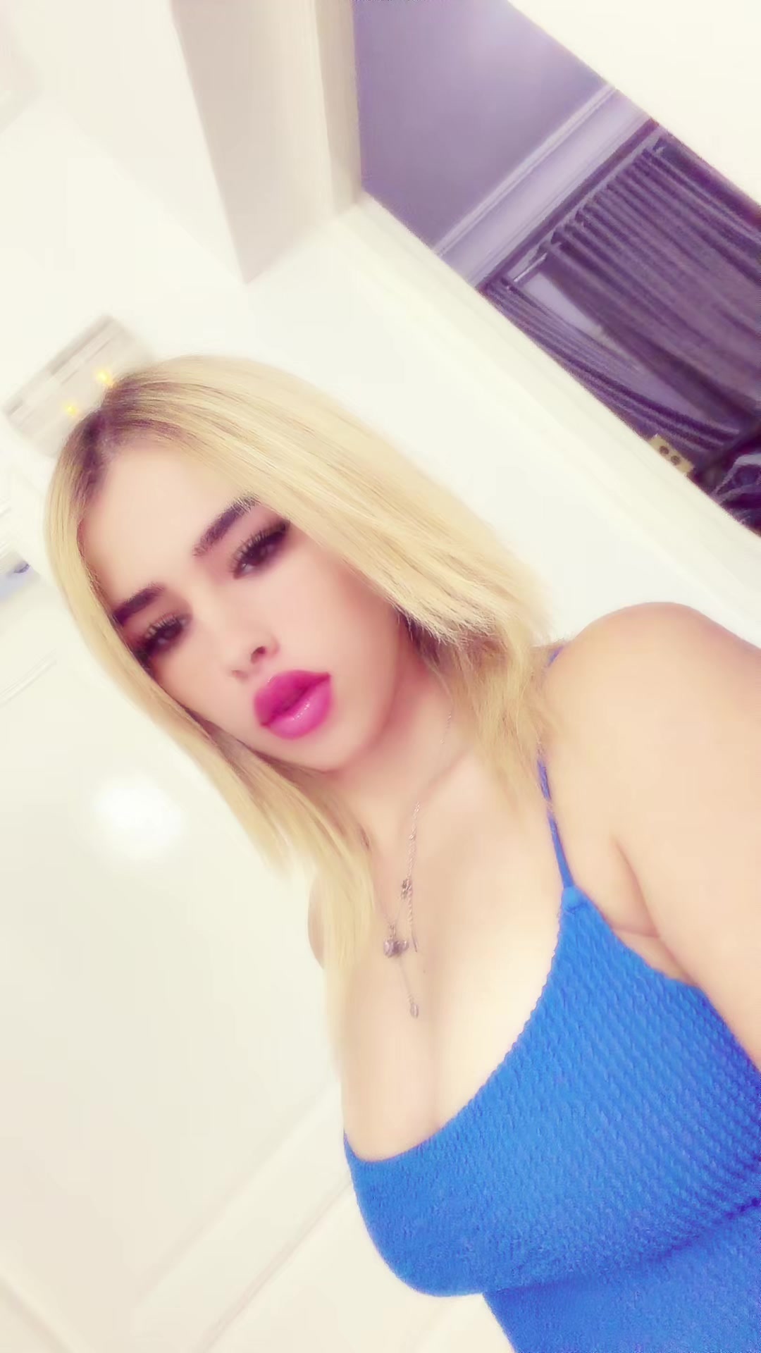 @Sisi💞