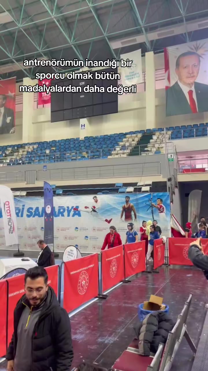 @Tuğçenaz