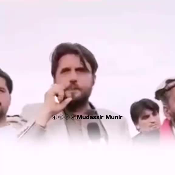 @Mudassir Munir🚩