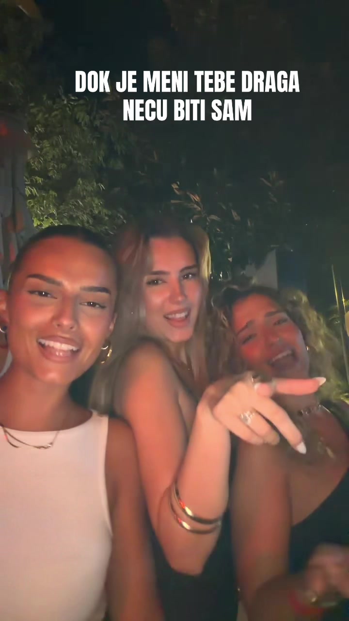 @denisa