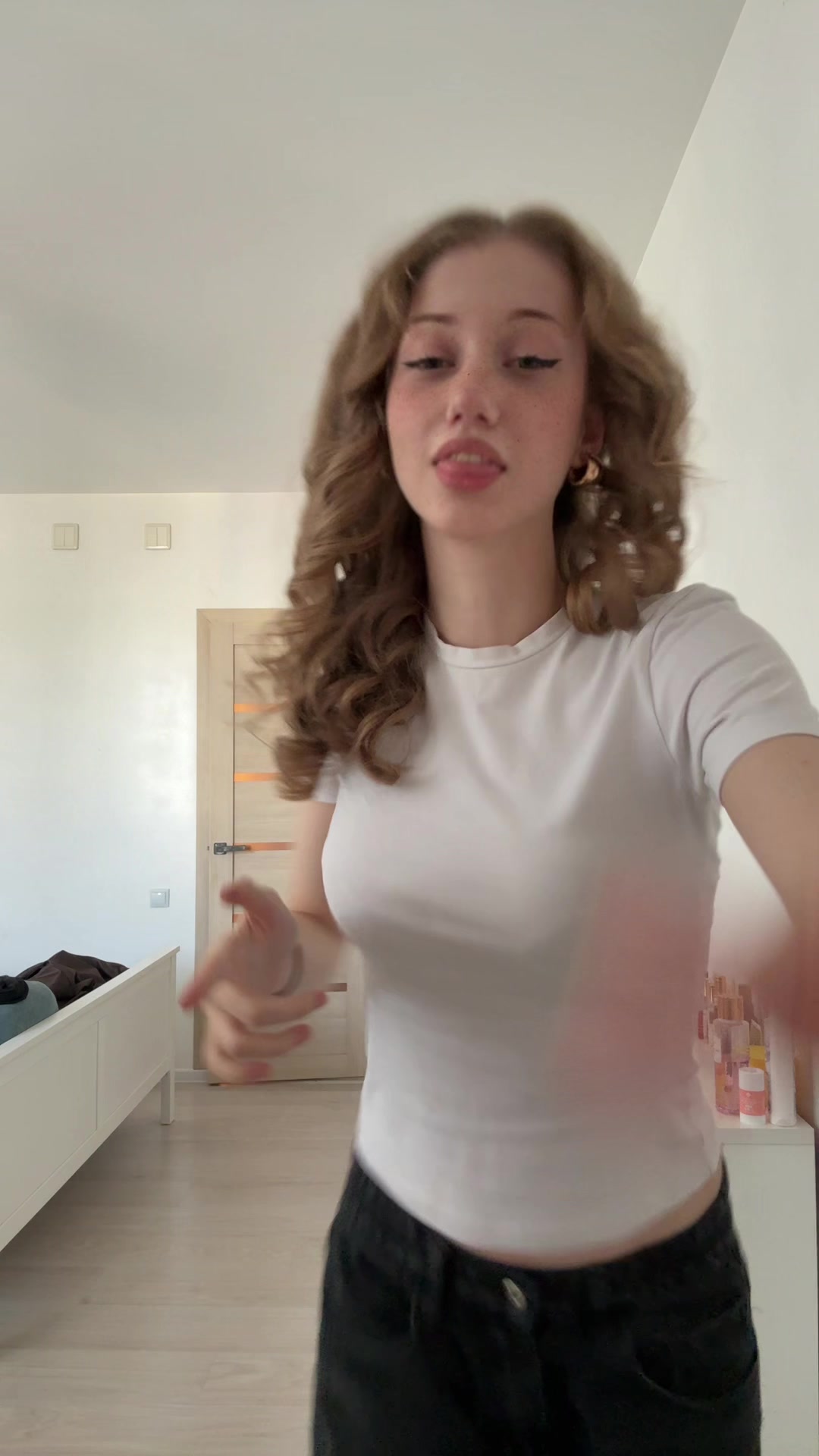 @murmureduclairdelune