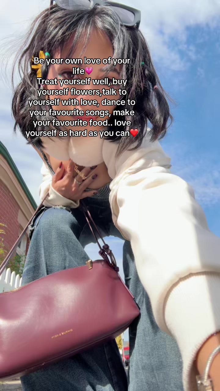 @Lifewithmanu🦚✨❤️