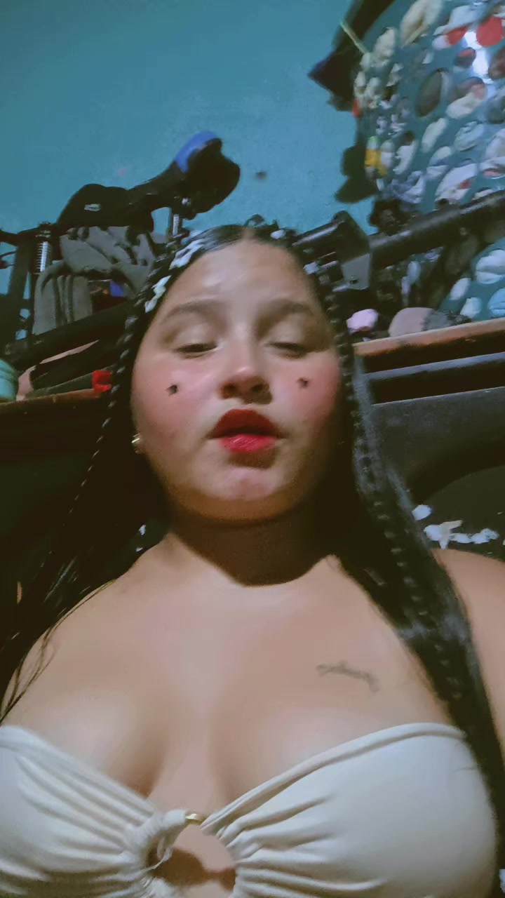 @Paola Medina🥺
