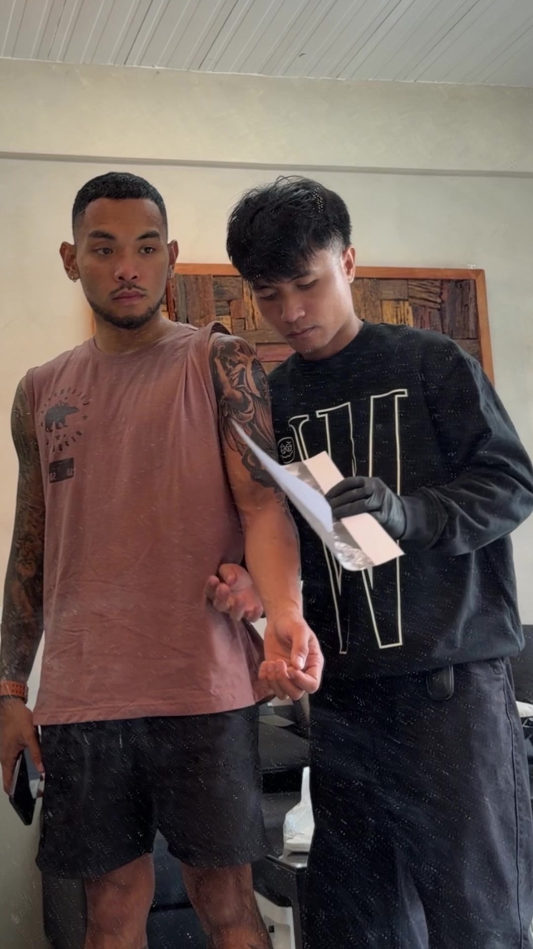 @Karlvtattoo