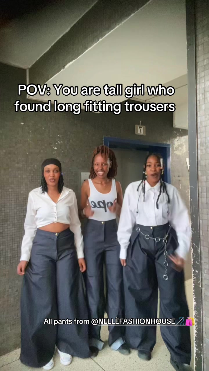 @TallGirlTrio