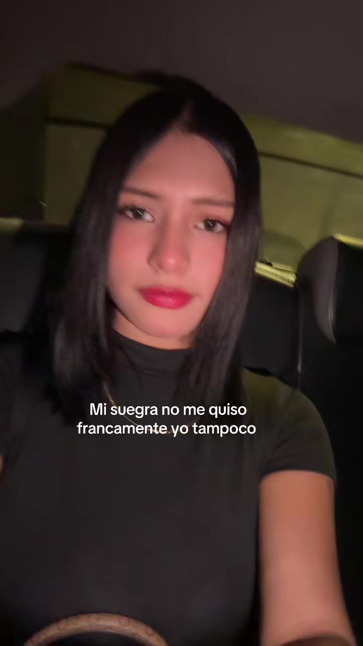 @la Esme♐️🍒