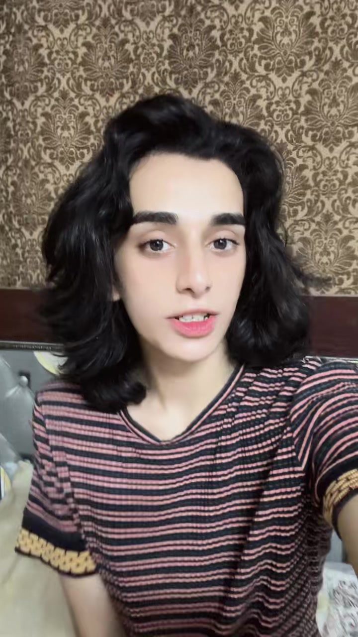 @Feeraaaaa
