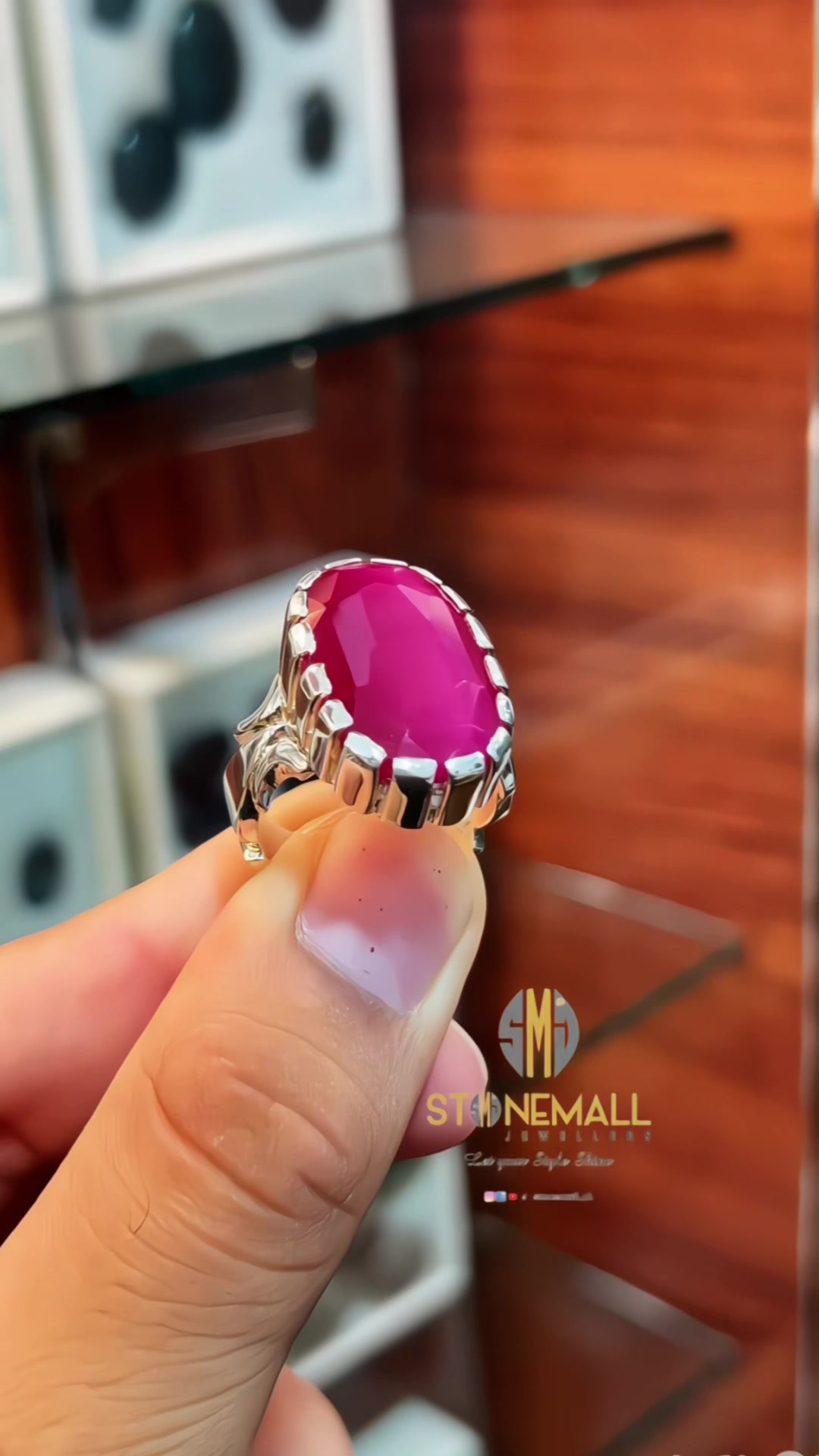 @Stonemall.pk