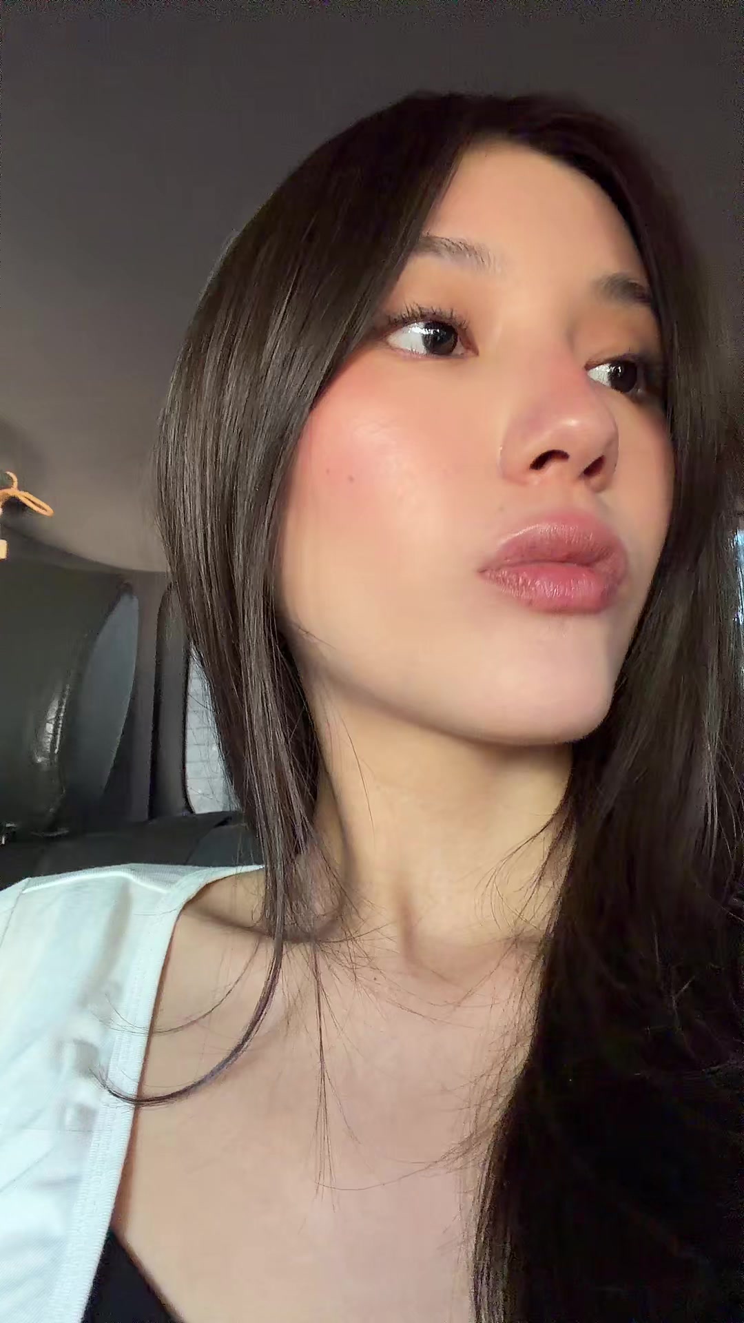 @riya