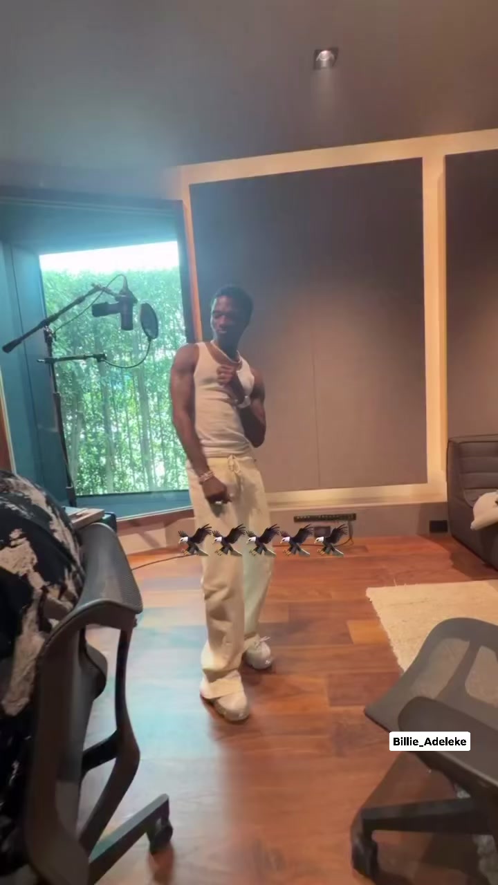 @Billie_Adeleke
